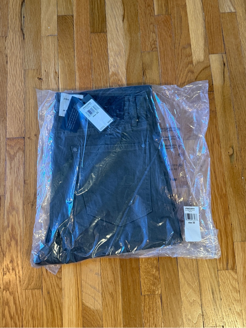 Men's Black Cargo Pants - John varvatos